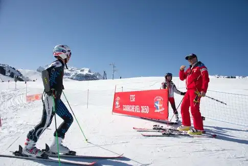Enfant rider à Courchevel